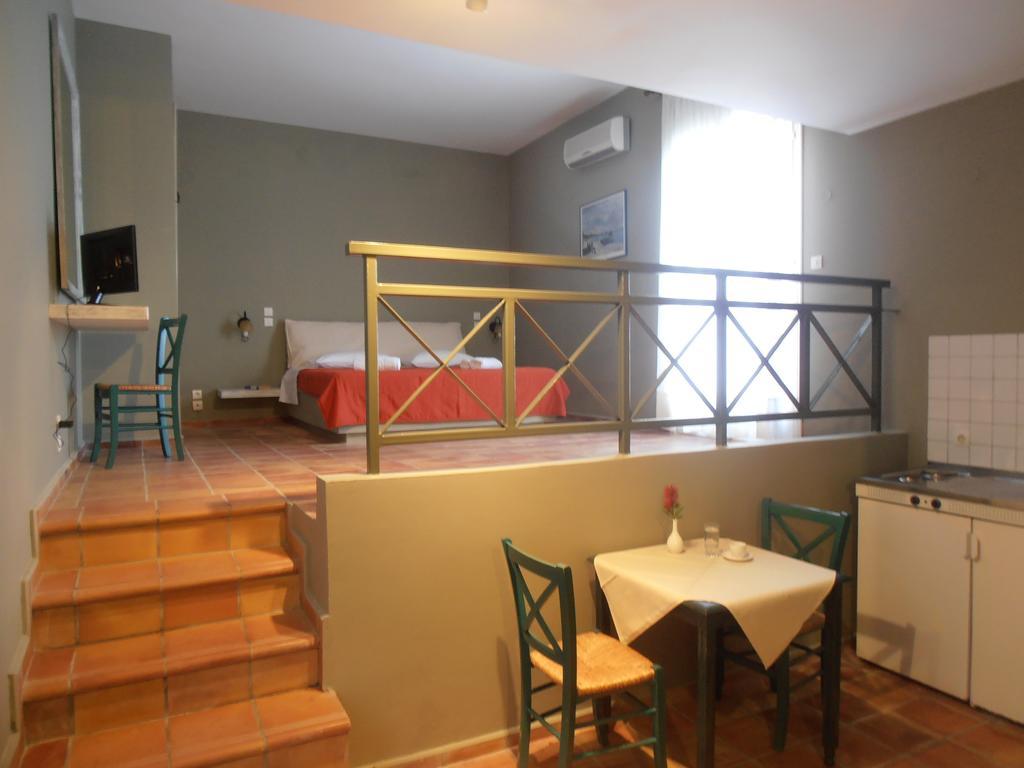 Mounda Beach Hotel Skala  Rum bild