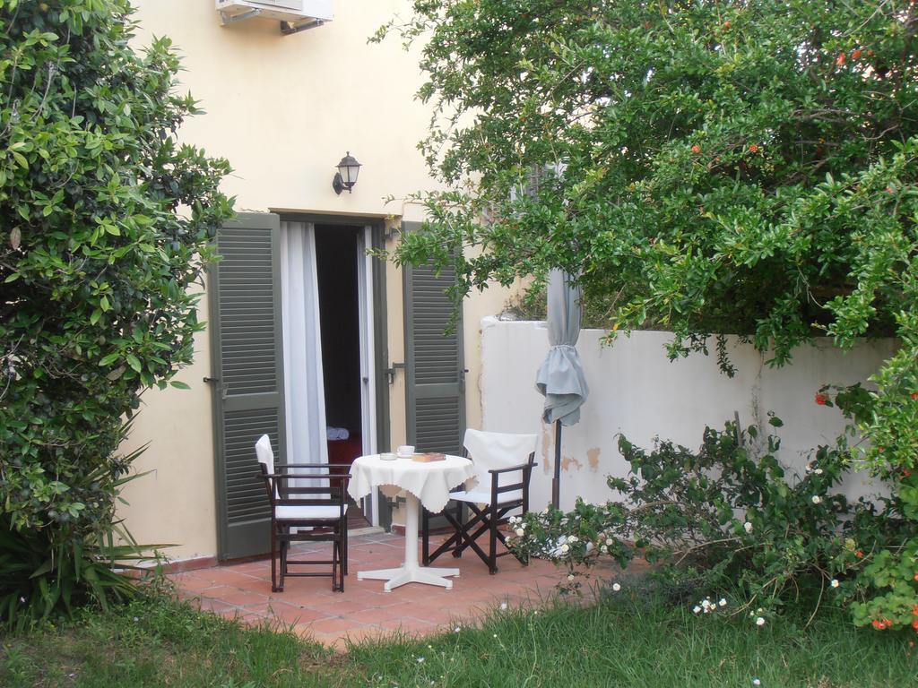 Mounda Beach Hotel Skala  Rum bild